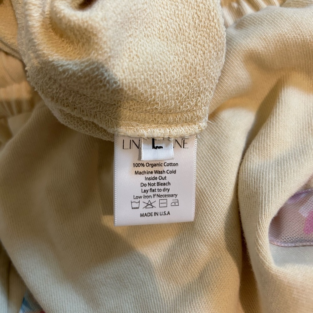 Lindsay Lane Cream Pants with Floral Tie - Picture 5 of 5